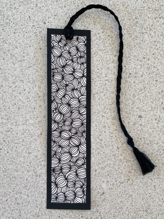 Black and white bookmark