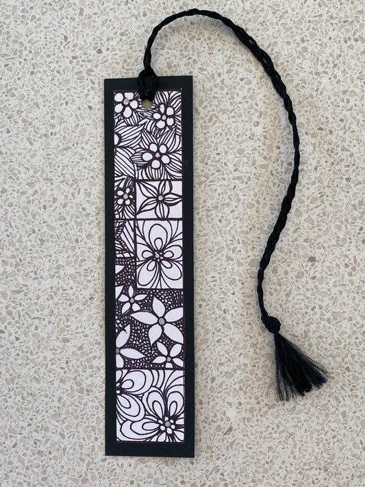 Black and white bookmark